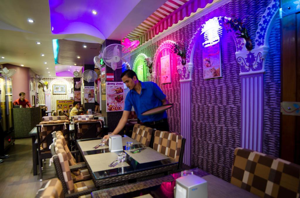 Newtown Inn Хулхумале Екстер'єр фото